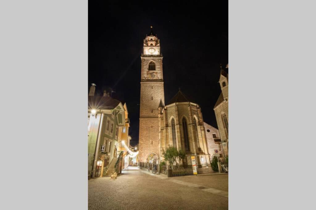 Casa Al Duomo-Nel Cuore Storico Di Merano Exterior foto